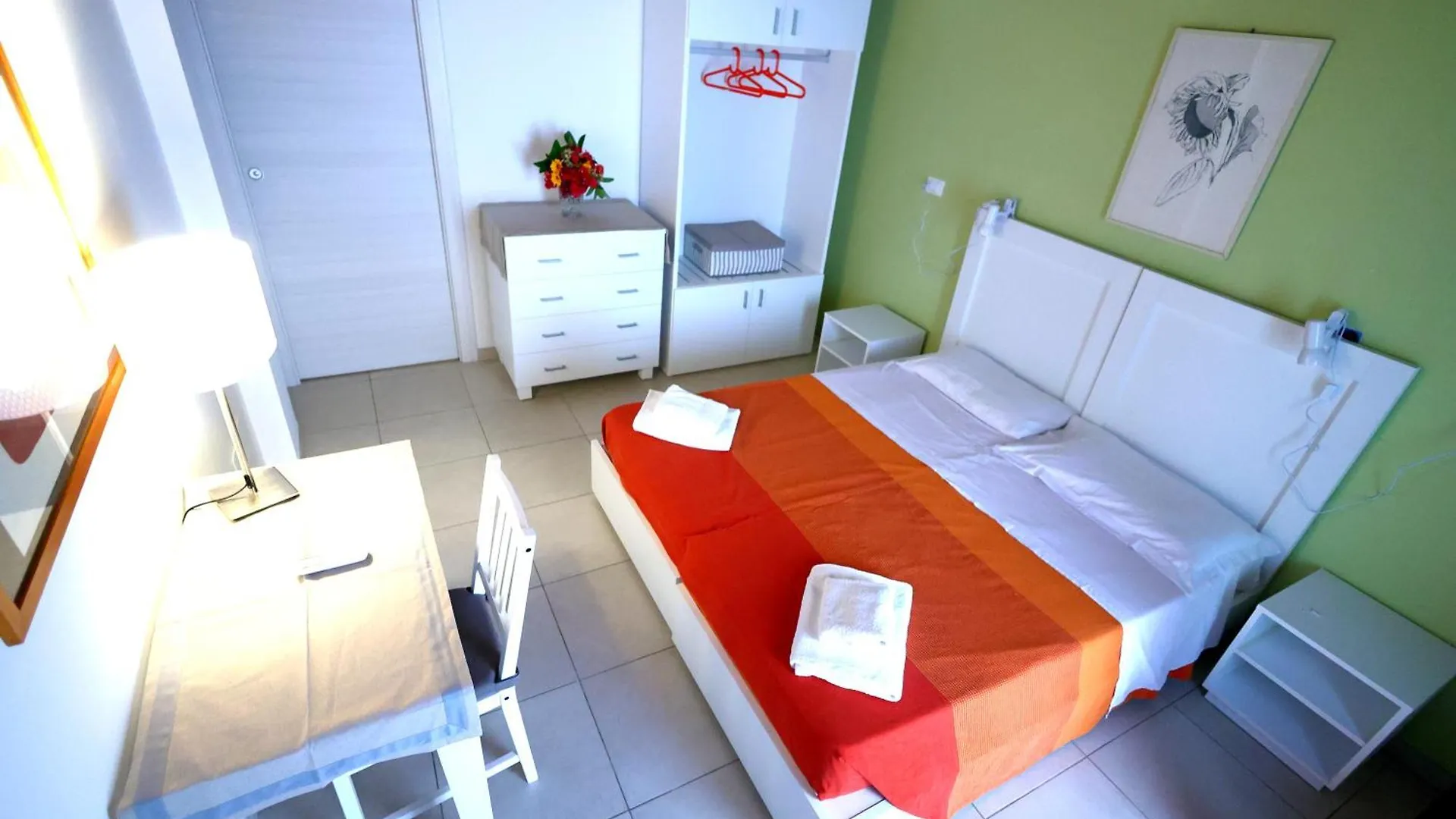 Hotel Baglio Antico Forno Isola di Ustica 2*,  Italia
