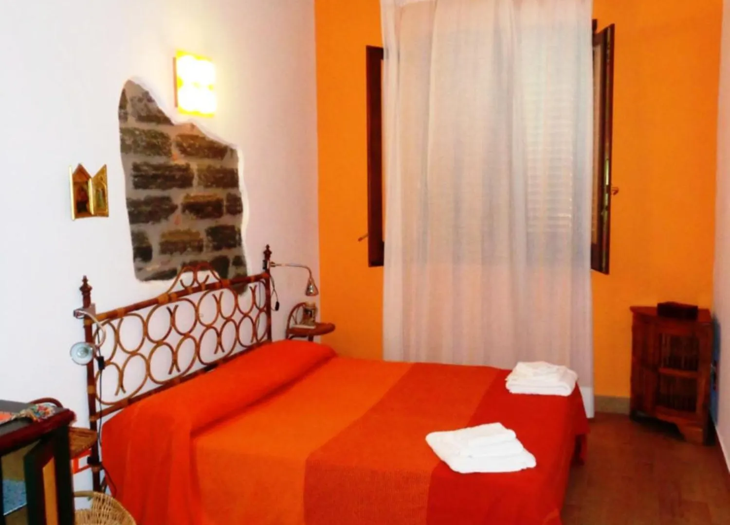 Hotel Baglio Antico Forno Isola di Ustica Affittacamere